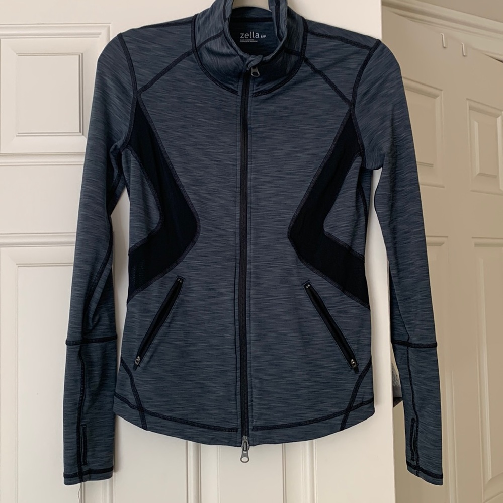Womens Zella zip up
